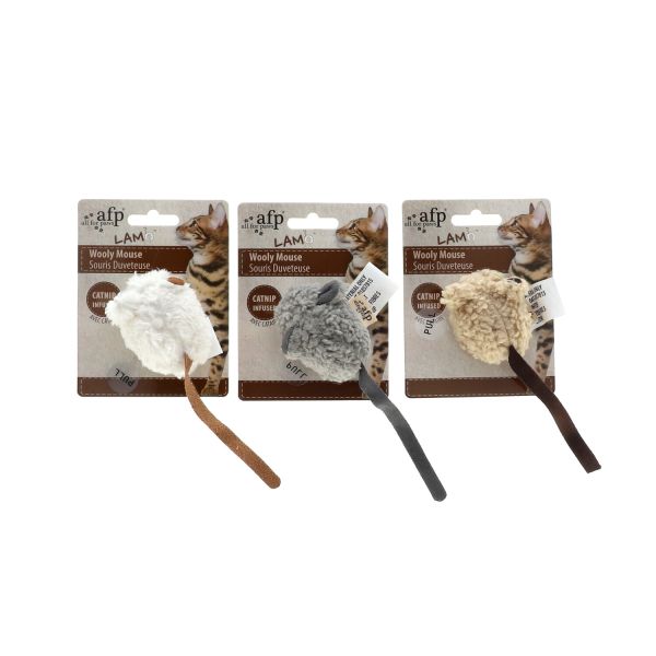 AFP - בובת עכבר צמר עם צליל לחתול